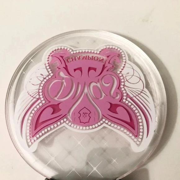 2015  WWE Divas Light Up Toys Wrestling - Picture 8 of 16